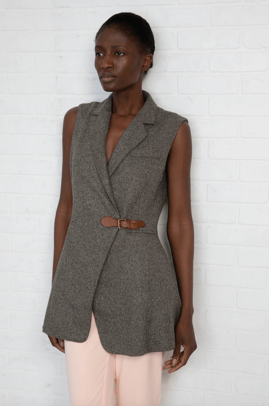 CHOKO'S SLEEVELESS WOOL VEST