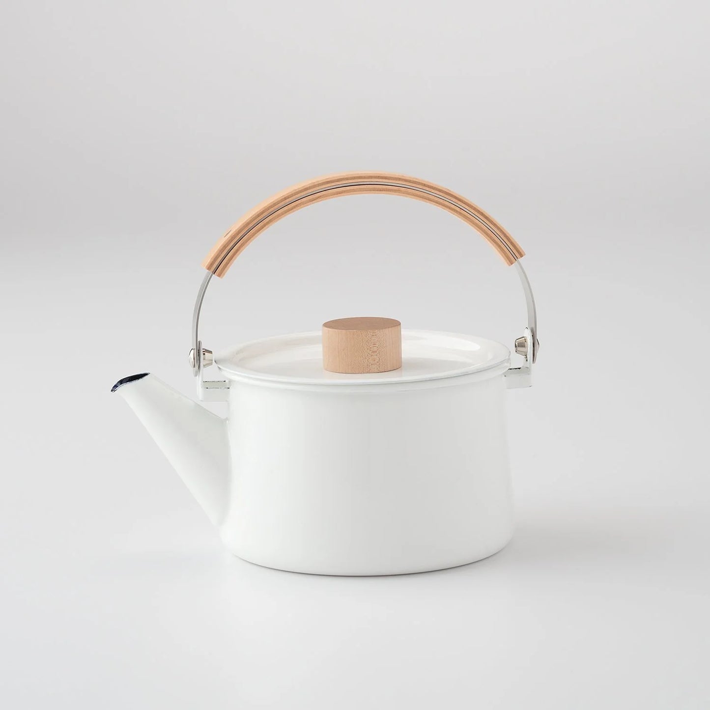 Enamel + Wood Kettle