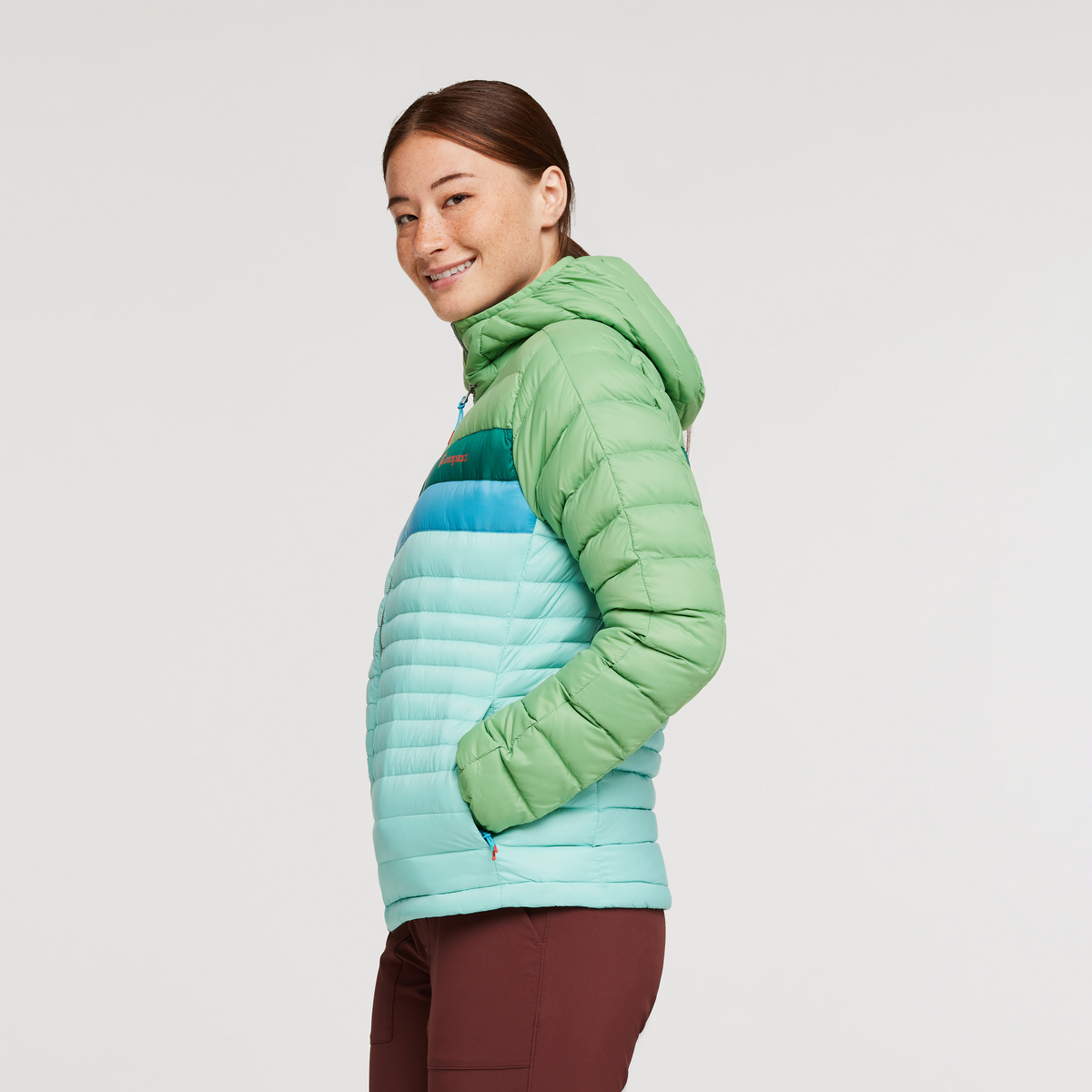 Fuego Hooded Down Jacket - Women's