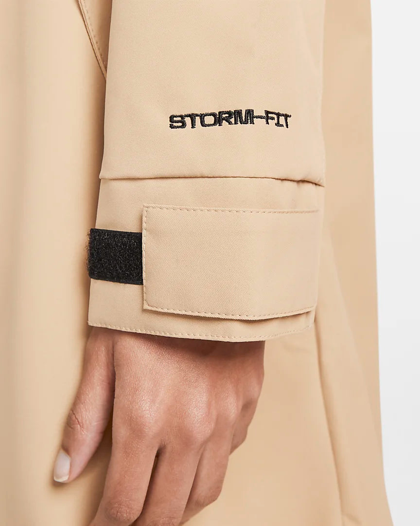 Nike Sportswear Essential Storm-FIT