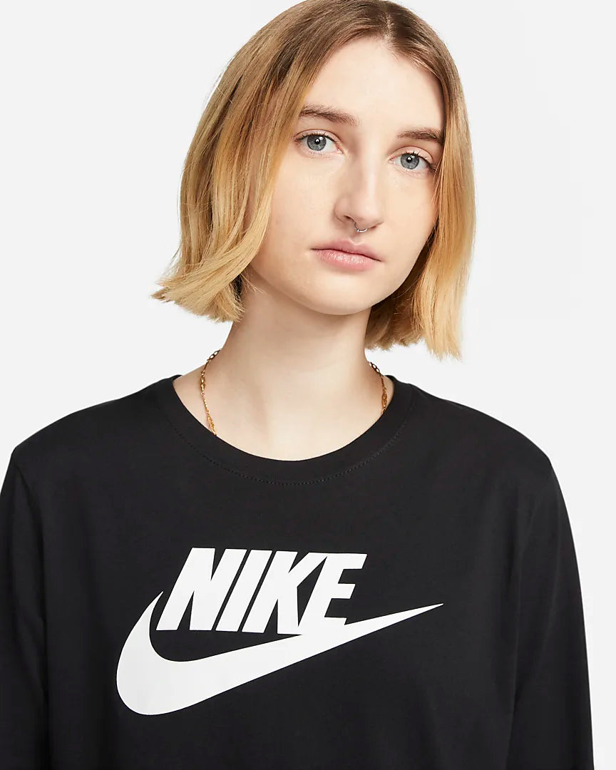 Nike Sportswear Essentials Women's Long-Sleeve Logo T-Shirt