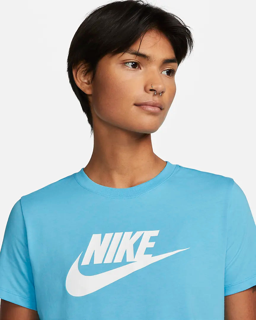 Nike Sportswear Essentials Women's Logo T-Shirt