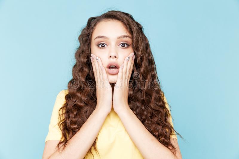 <b onmouseover="alert('xss');">VD product script</b>